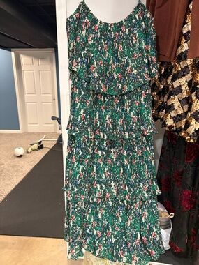 Lulu's Teal Green Floral Pleated Maxi Dress